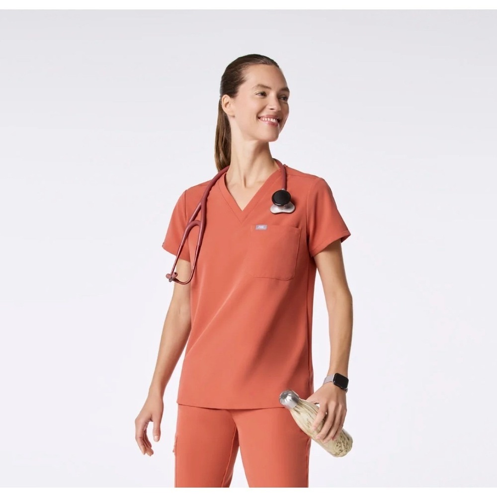 FIGS Catarina Scrub Top Spiced Cider Orange V-Neck Technical Collection XS